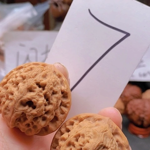 吊坠桃核38观音肚核桃