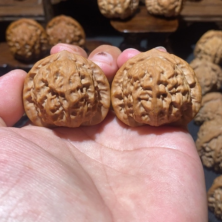 吊坠文玩核桃瓷娃娃40