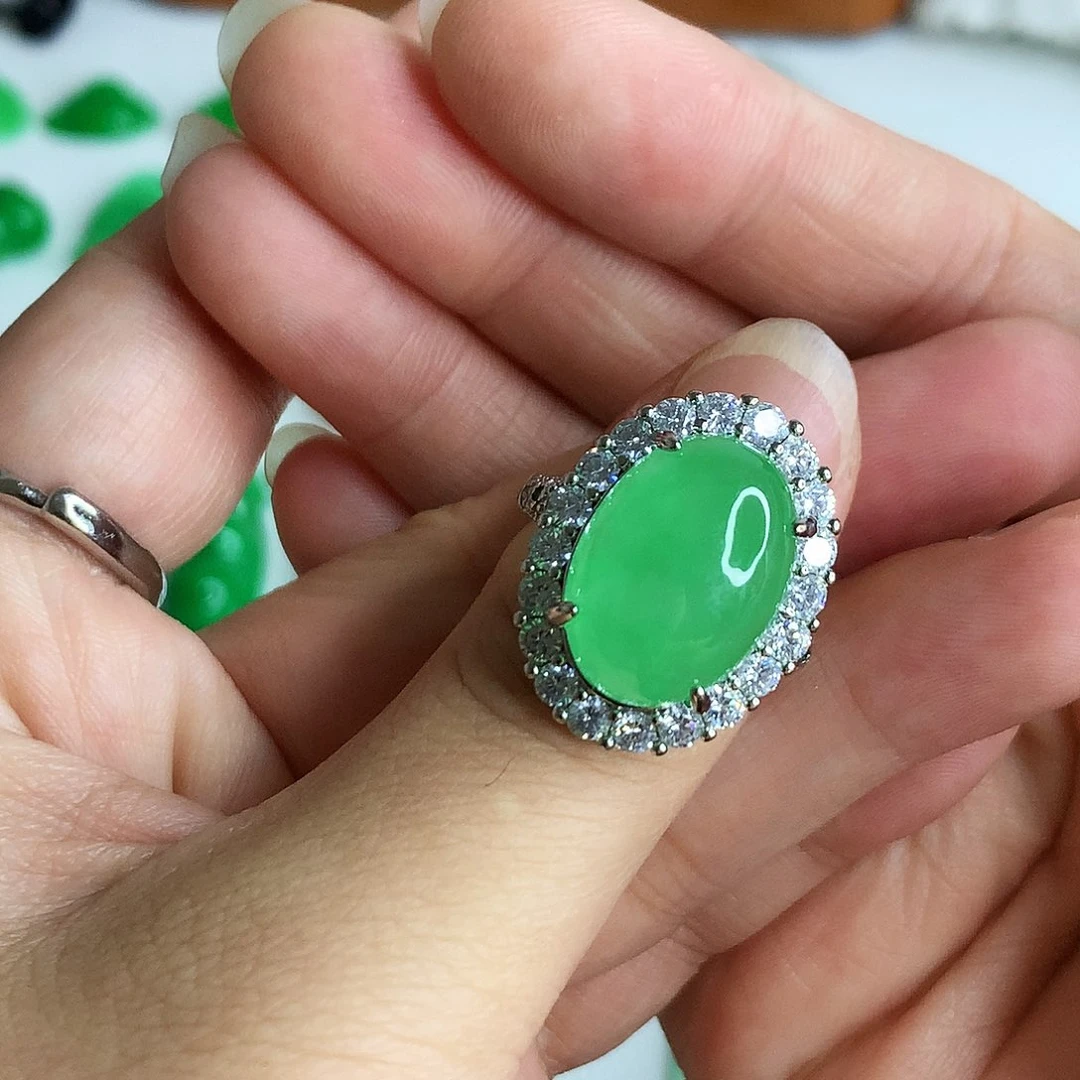 翡翠未镶嵌颈饰m*?非A389