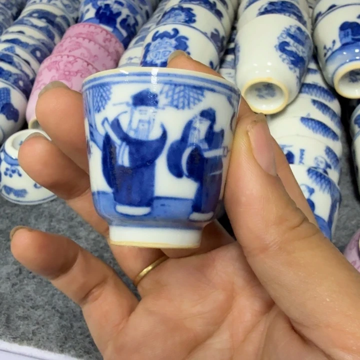 景德镇陶瓷杯子盖碗