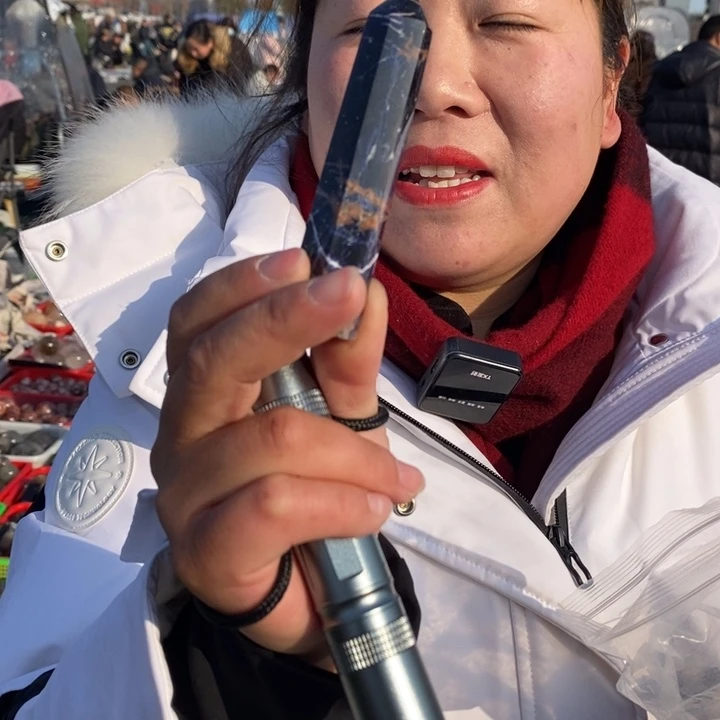 水晶柱子未镶嵌蓝纹柱子一个