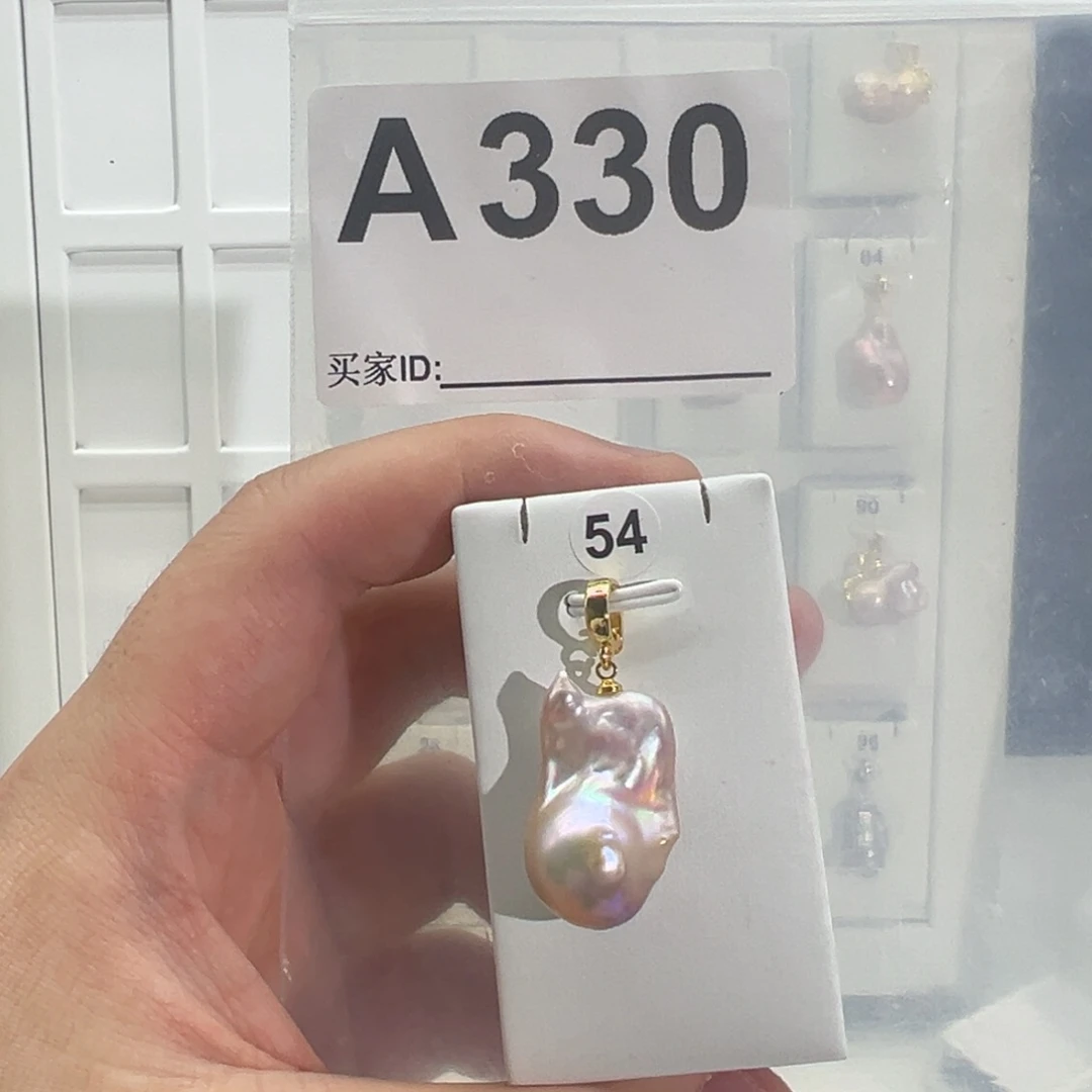 淡水珍珠合金颈饰