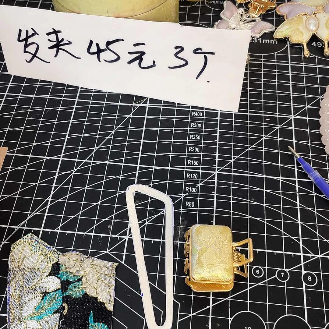 小***-发卡抓夹99999