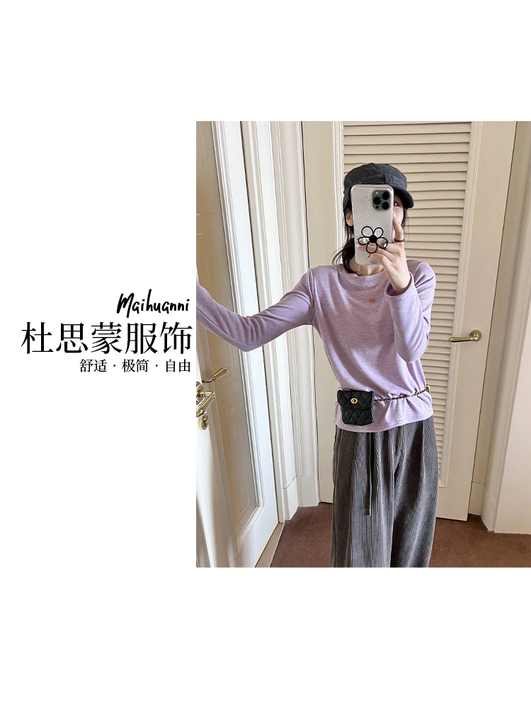 （杜思蒙服饰）M1227-时尚休闲后背贝壳圆牌纯色圆领长袖打底衫