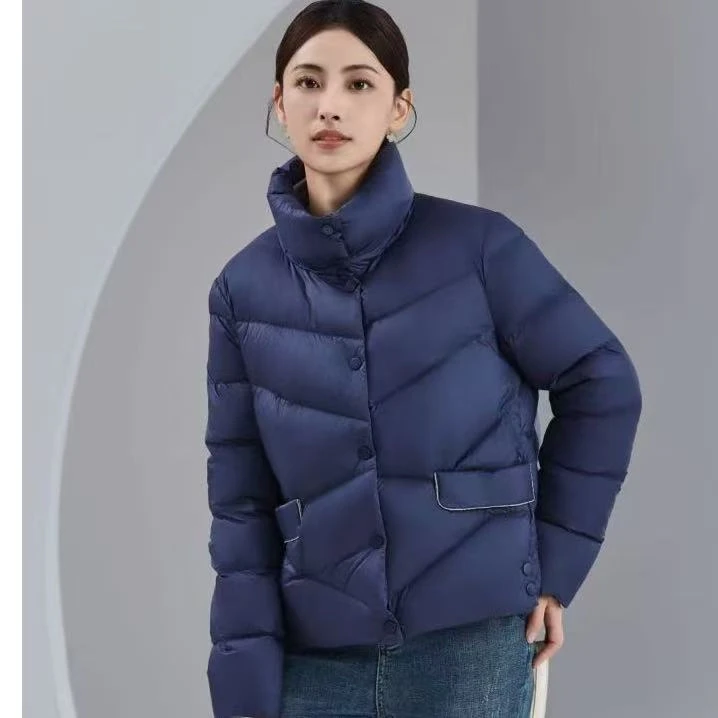 GUUIEJ/广界通勤时装云朵小款羽绒服101