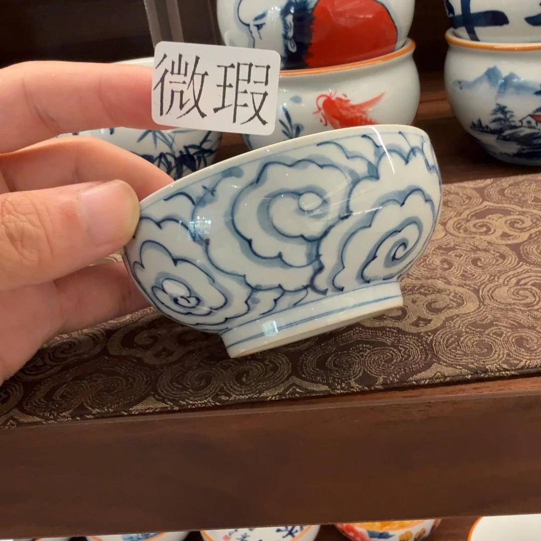 釉下手手绘茶具微瑕