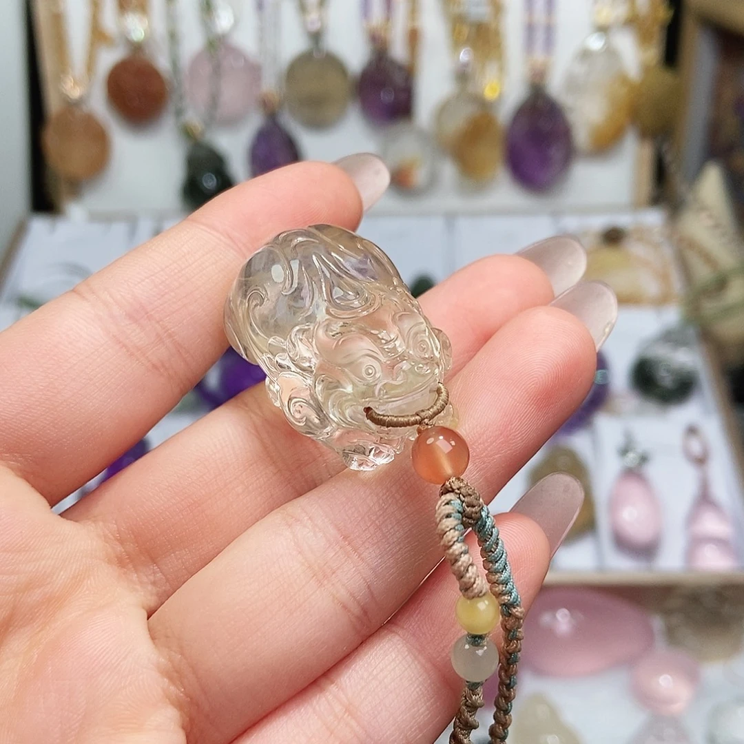 吊坠(赠链)未镶嵌水晶