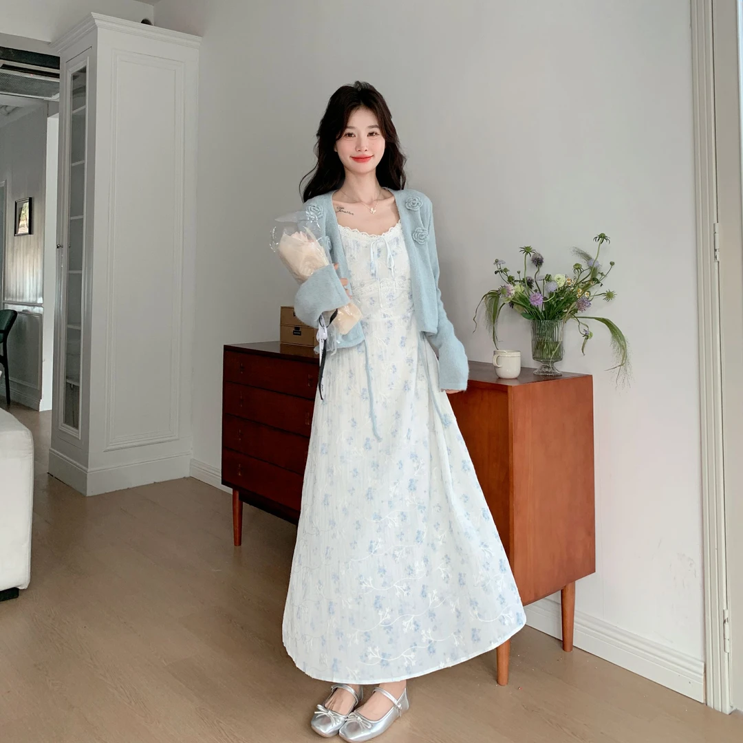 2025早秋新款蕾丝花边碎花吊带裙套装女小众设计感显瘦开衫两件套