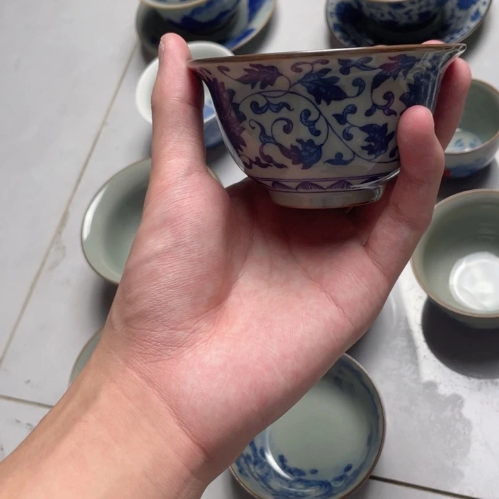 摆件青花缠枝莲压手杯jjjj