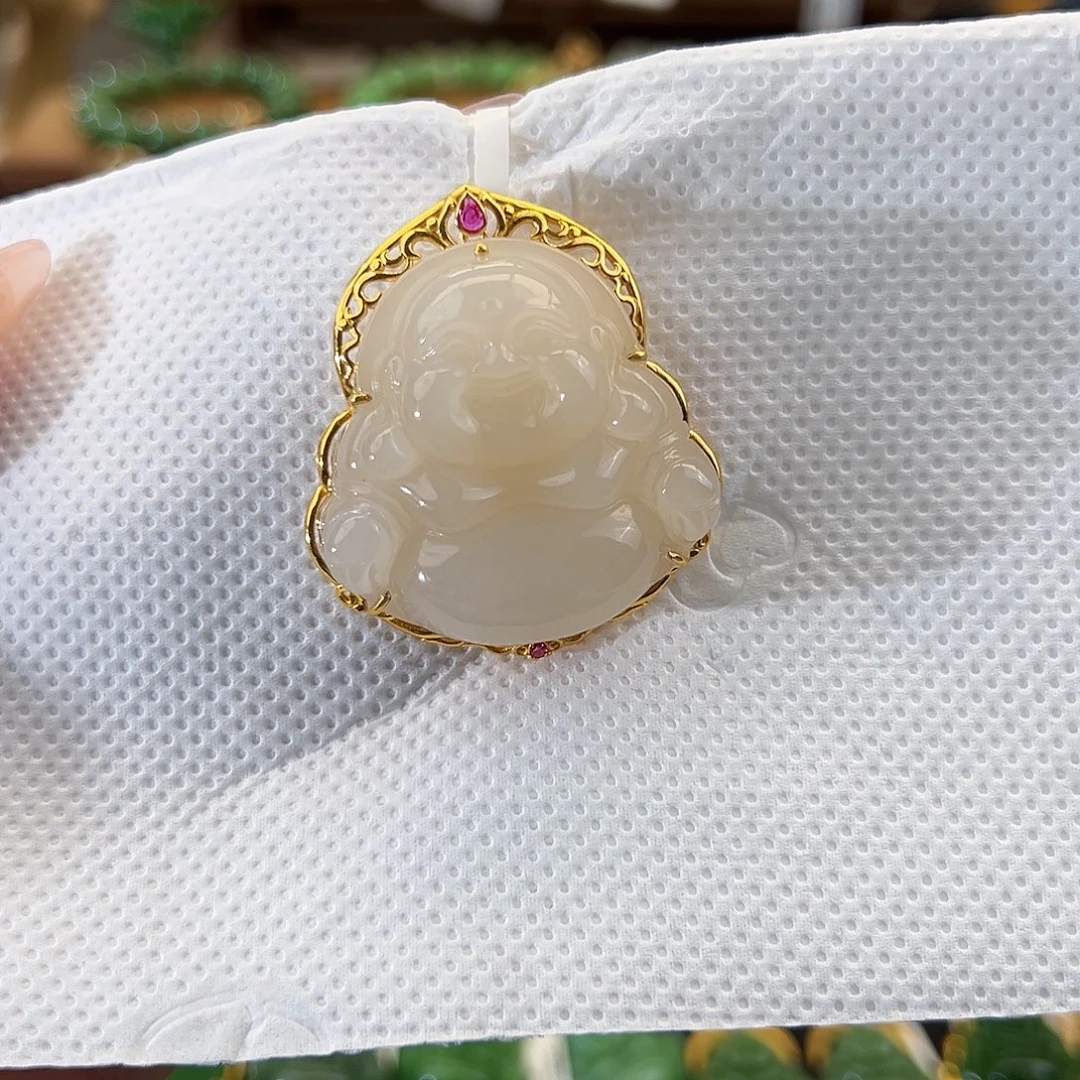 吊坠(不含链)18K金镶嵌和田玉熟藕粉佛公34.5mm