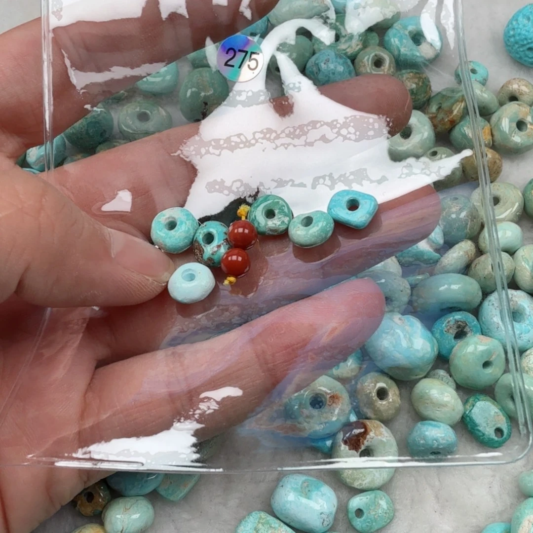 南红玛瑙未镶嵌珠宝奇石