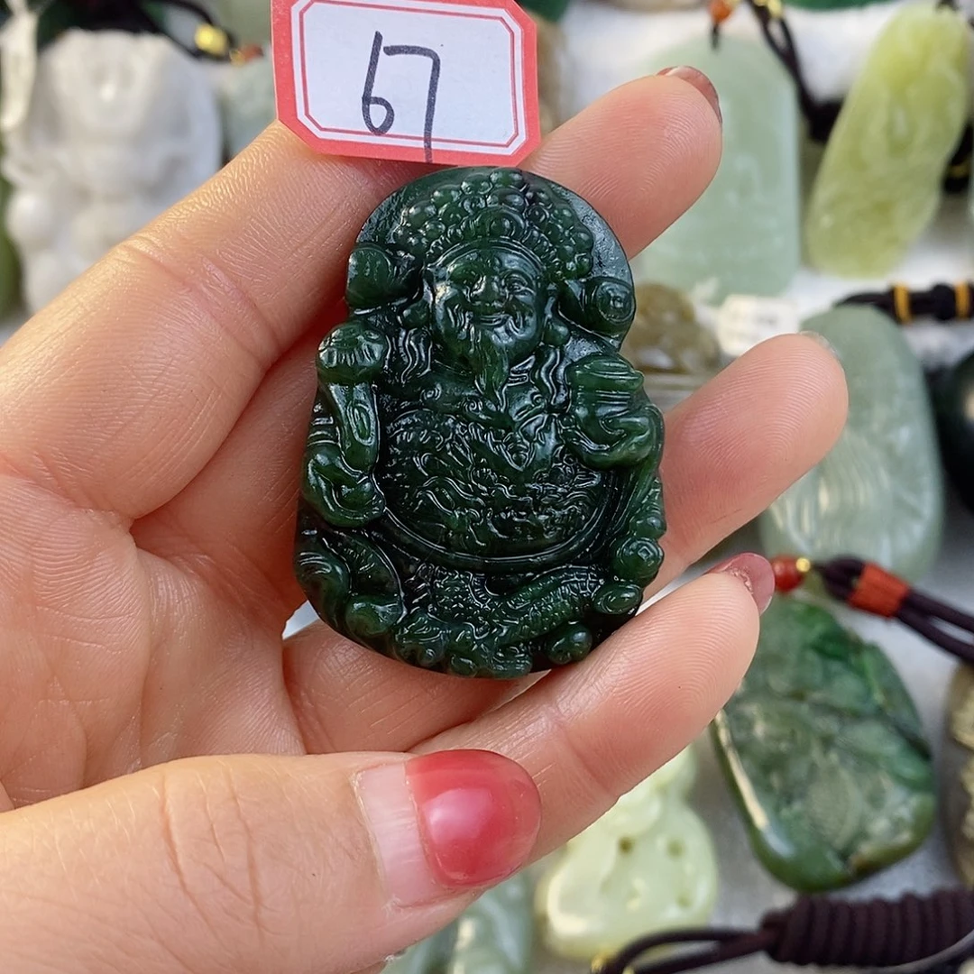 和田玉（糖玉）颈饰未镶嵌