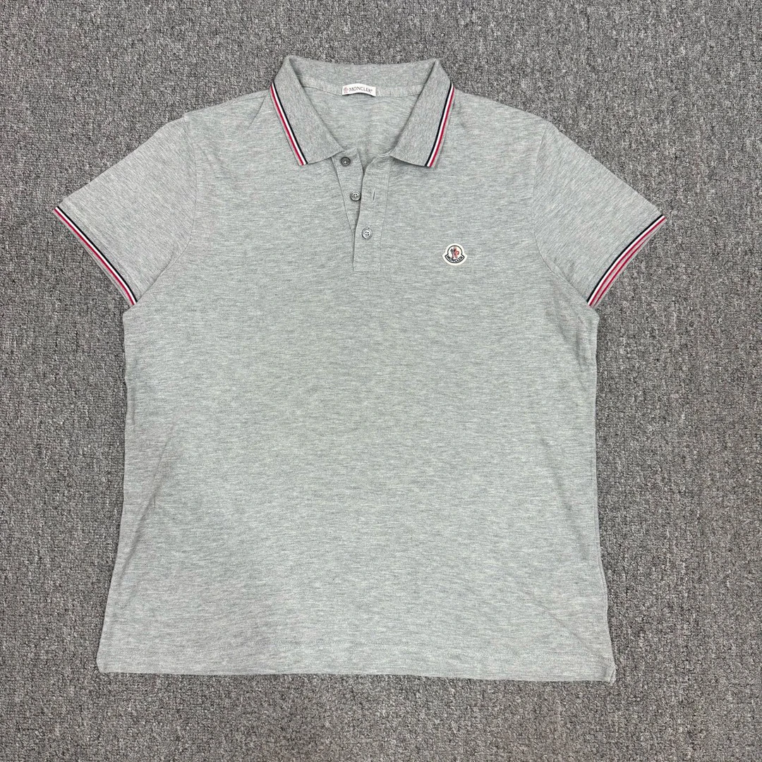 99新 MONCLER 13429604 Moncler 灰色胸前徽标logo短袖Polo衫 L码