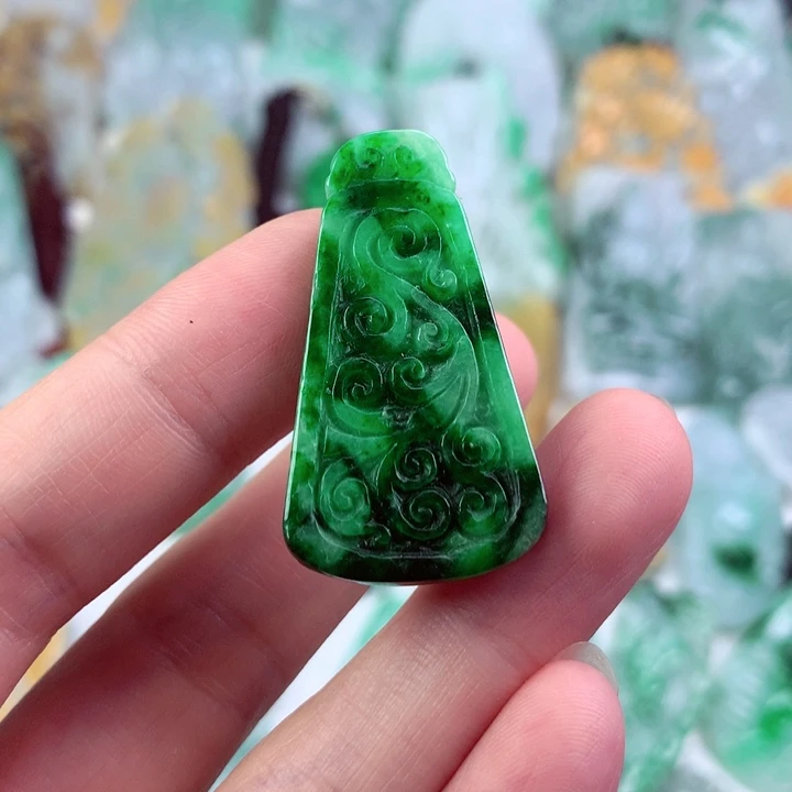 吊坠(不含链)未镶嵌翡翠