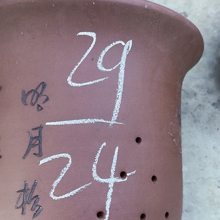 茶壶紫砂紫砂的颜色