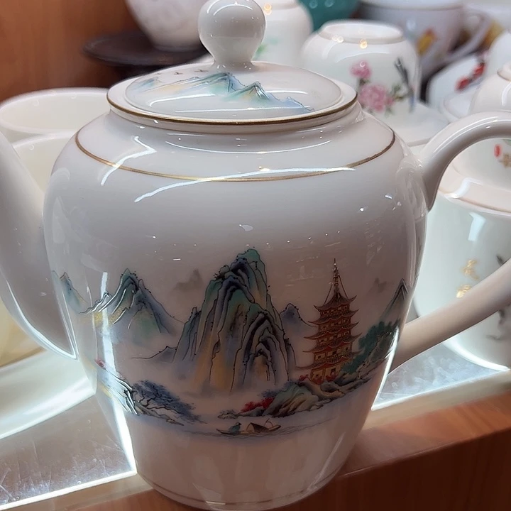 陶瓷茶壶哈哈哈哈哈