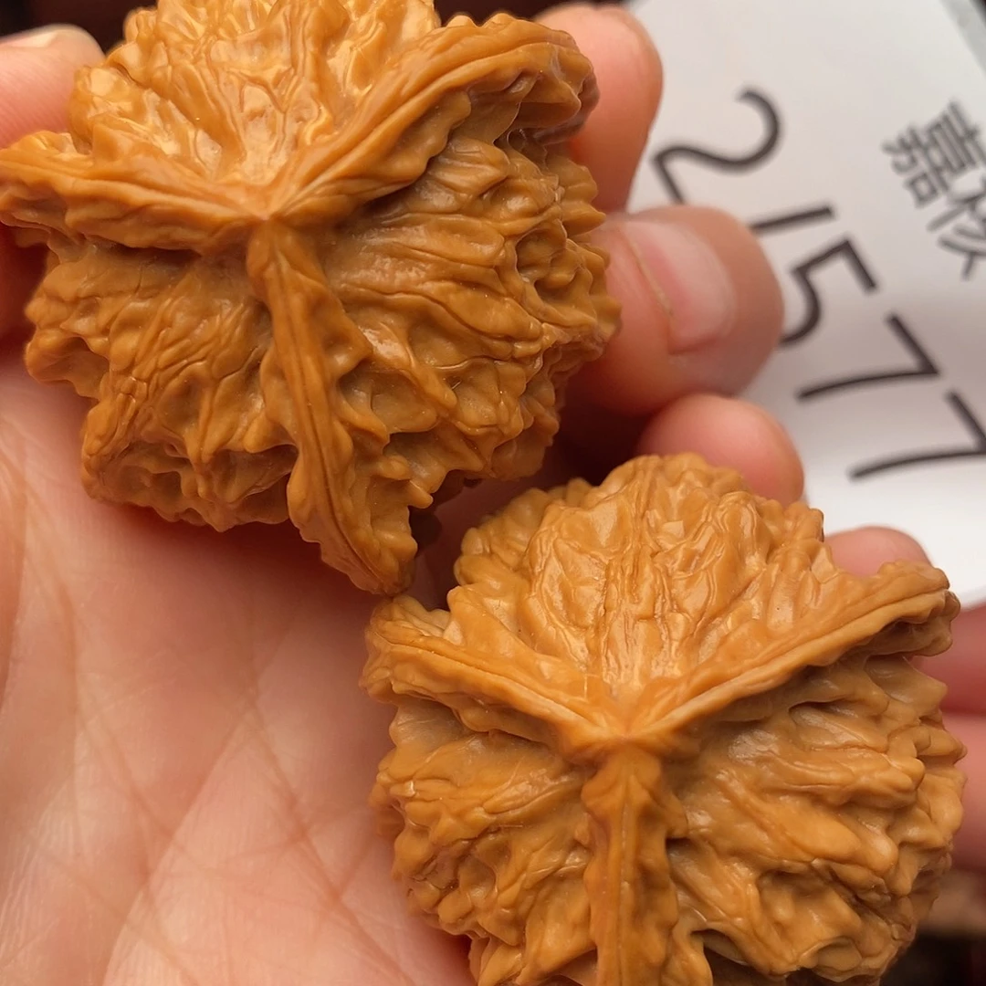 把件文玩核桃39盘山三棱奔