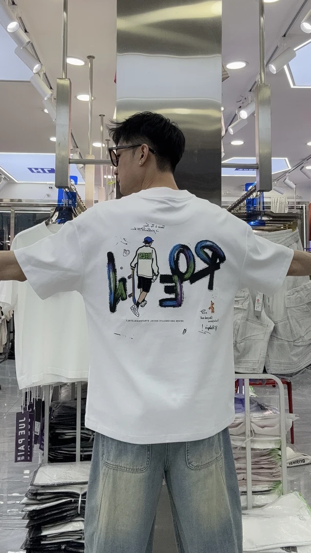 男士夏季刺绣短袖青少年常规圆领T恤ins休闲半袖高街穿搭百搭宽松