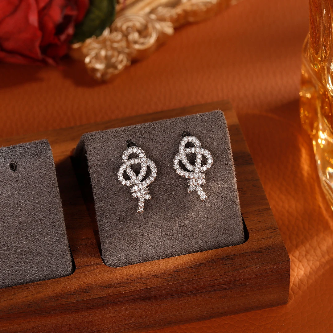 合金耳饰 X【5687】法式轻奢维镶嵌锆石钥匙耳钉气质耳饰女精致耳环