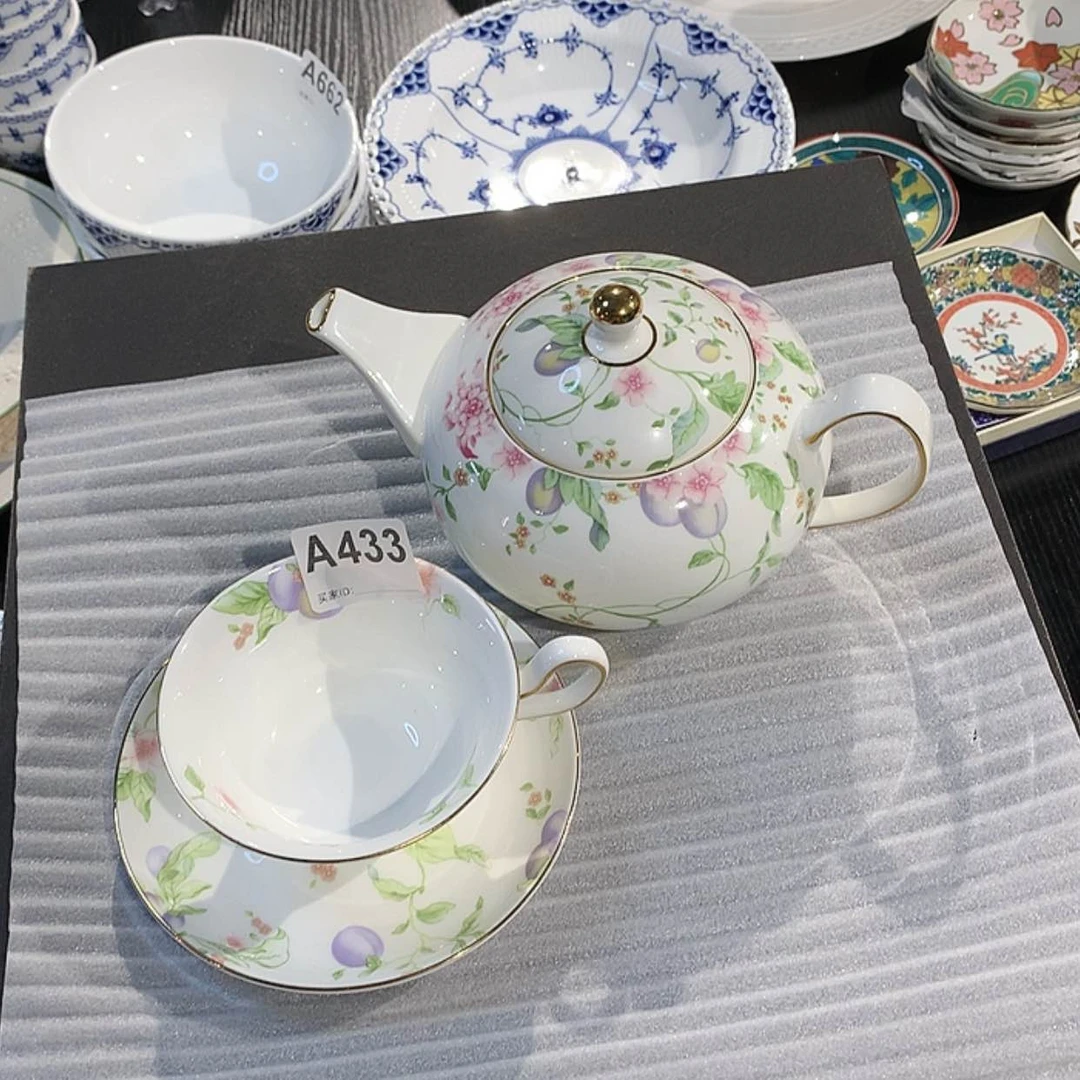 【闪购商品】瓷片用****8一壶四杯四碟