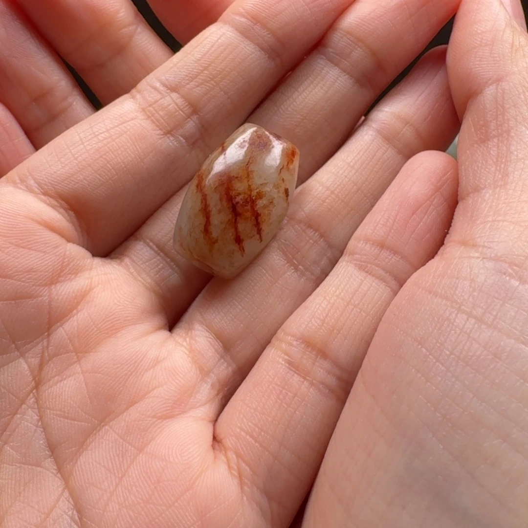 和田玉颈饰未镶嵌老**佛