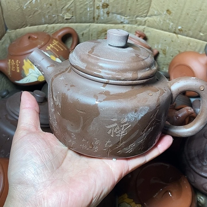 手工制作宜兴紫砂茶壶