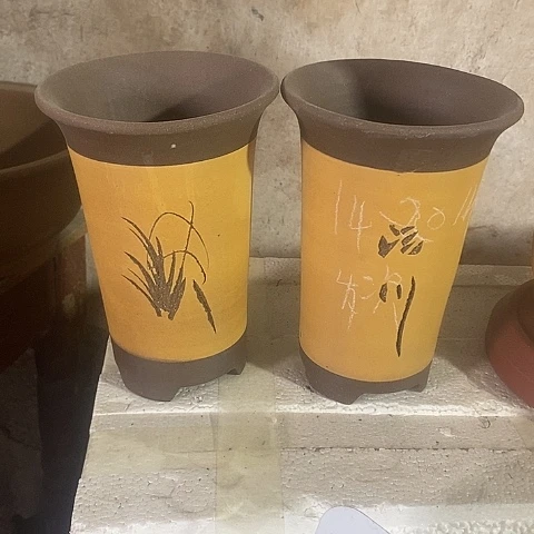 紫砂中国宜兴紫砂花盆，