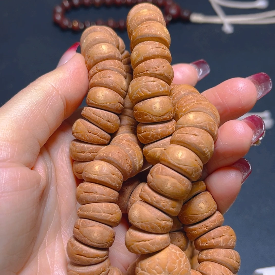 吊坠凤眼菩提14+mm-15mm2025国工大肠手串