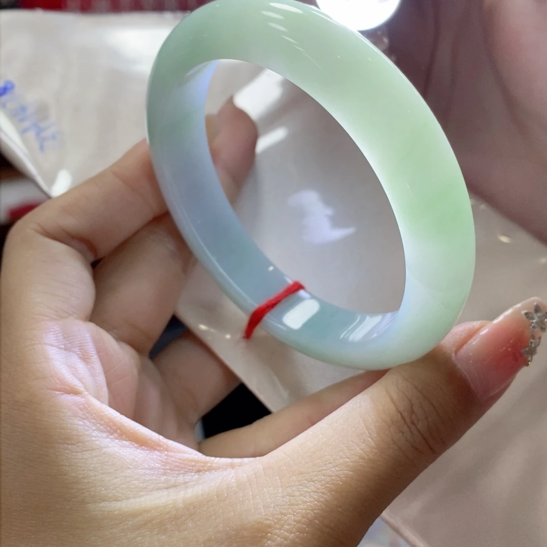 未镶嵌手镯翡翠翡翠