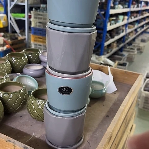 4个·当场直播凑9发·慎拍·全是福利·