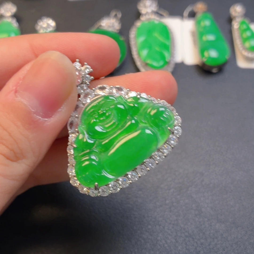 翡翠银S925镶嵌颈饰