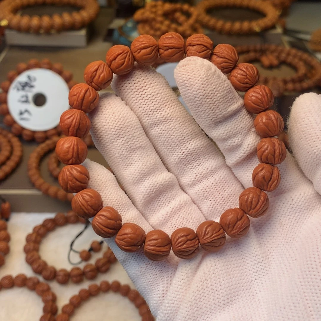 唯***著桃核手串秦岭龙纹