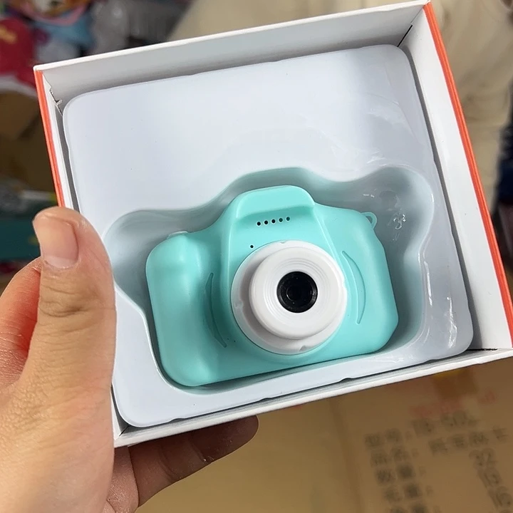 胶制蓝色儿童相机