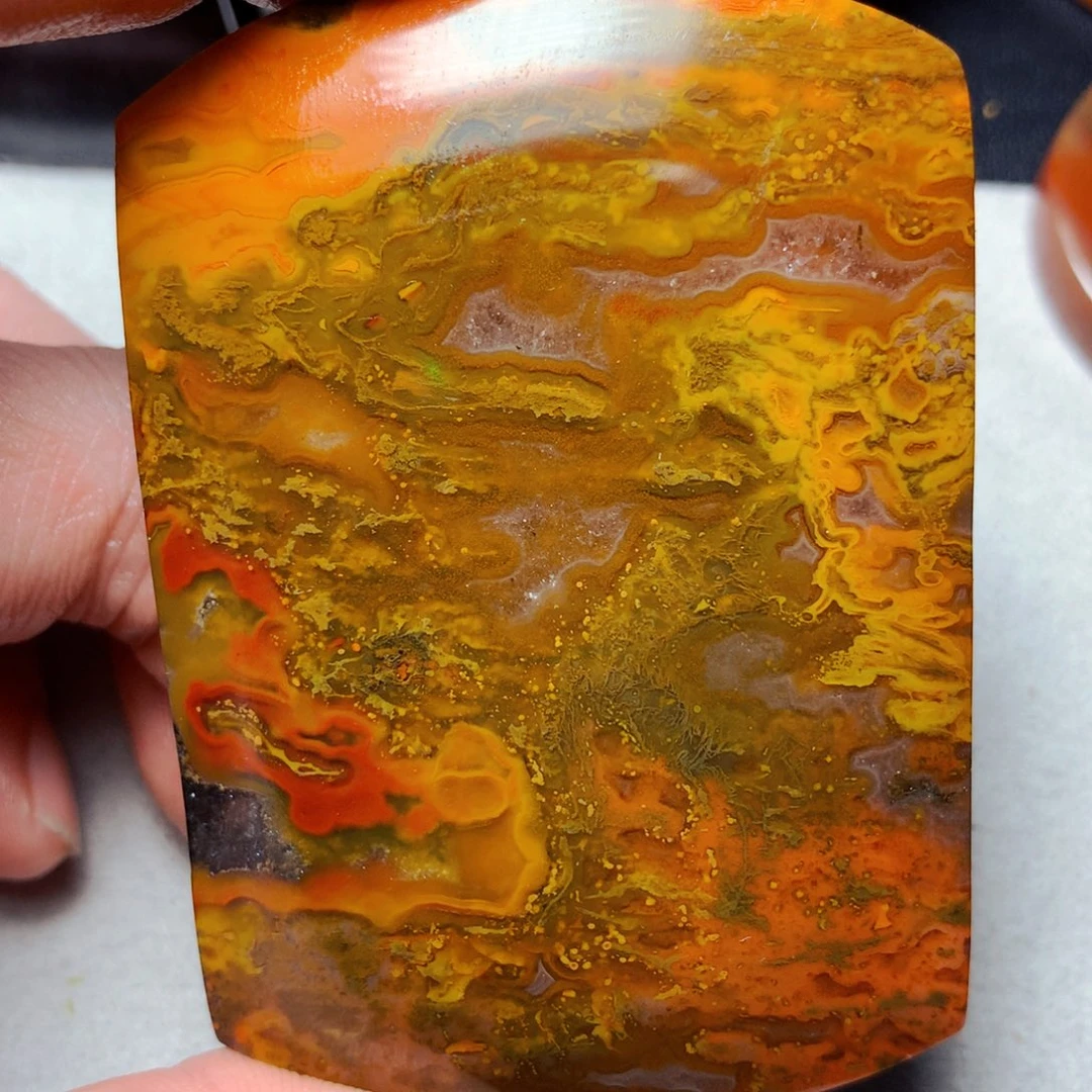 想***字玛瑙/玉髓未镶嵌战国红