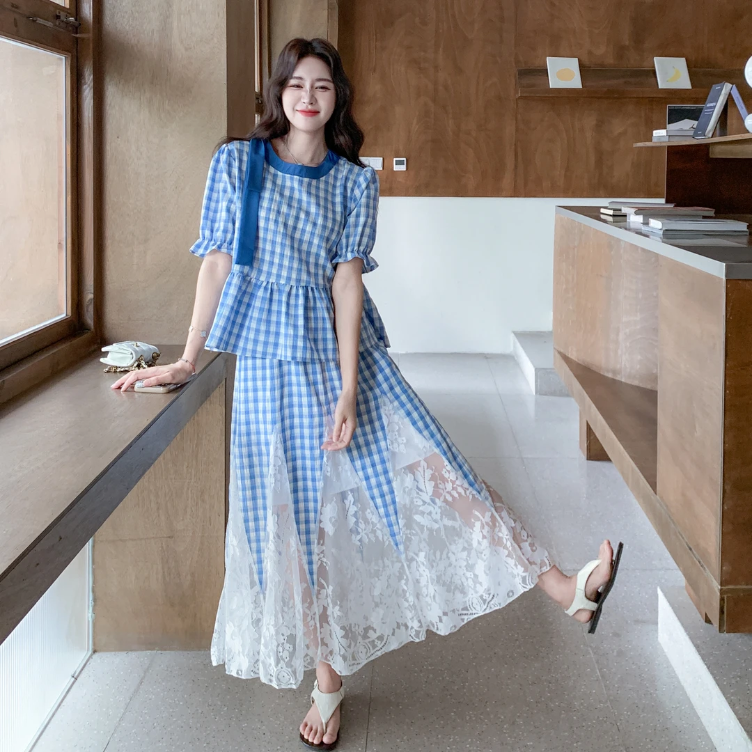 氛围感蓝白格蕾丝拼接套装裙女2025夏季新款系带上衣半身裙两件套
