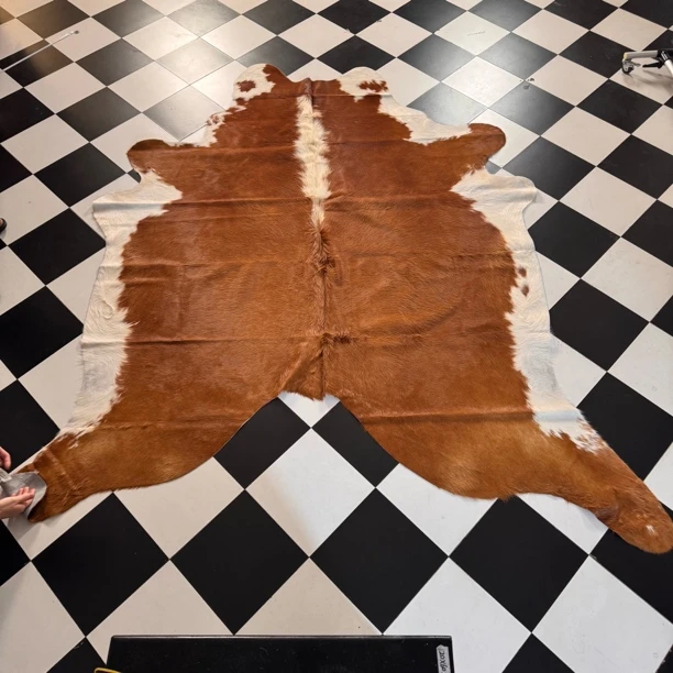 【本尼家】K2045 250*225cm专拍牛皮地毯家用轻奢