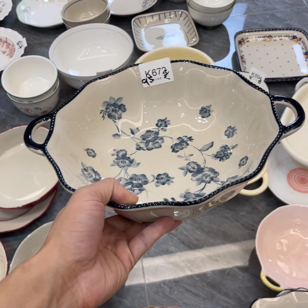 陶瓷微瑕餐具介意勿拍，满18飞！