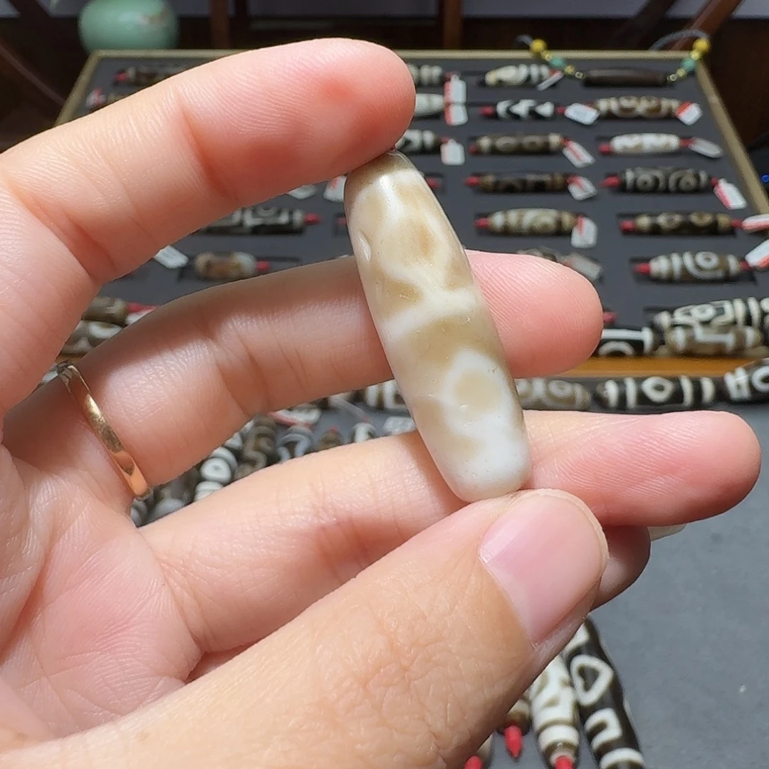 玛瑙/玉髓未镶嵌颈饰60