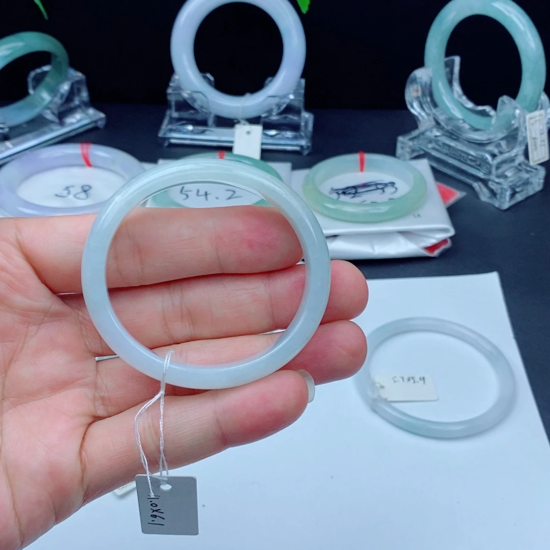 翡翠手镯未镶嵌53-54贵妃