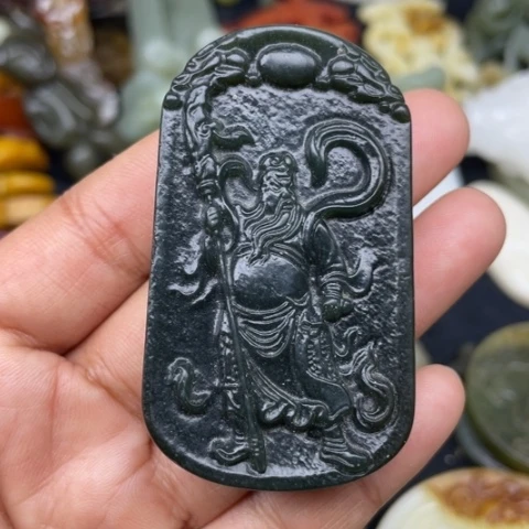 和田玉颈饰未镶嵌54