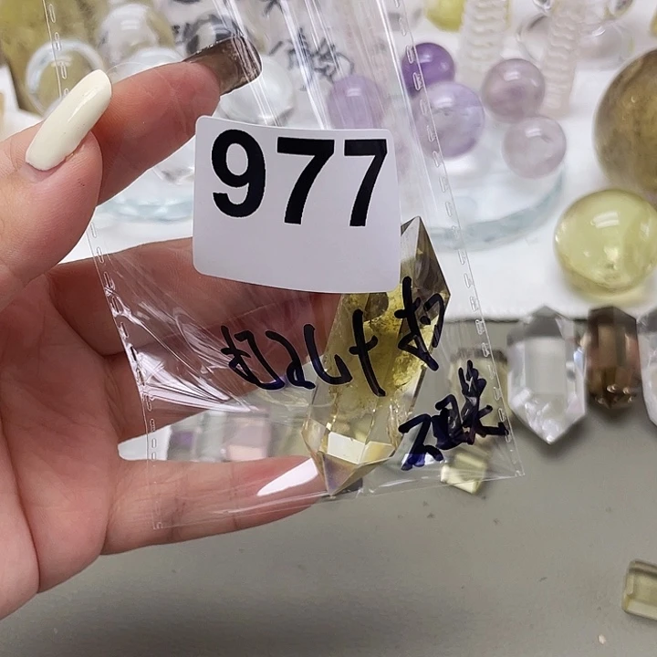 ****Y珠宝半成品未镶嵌水晶977