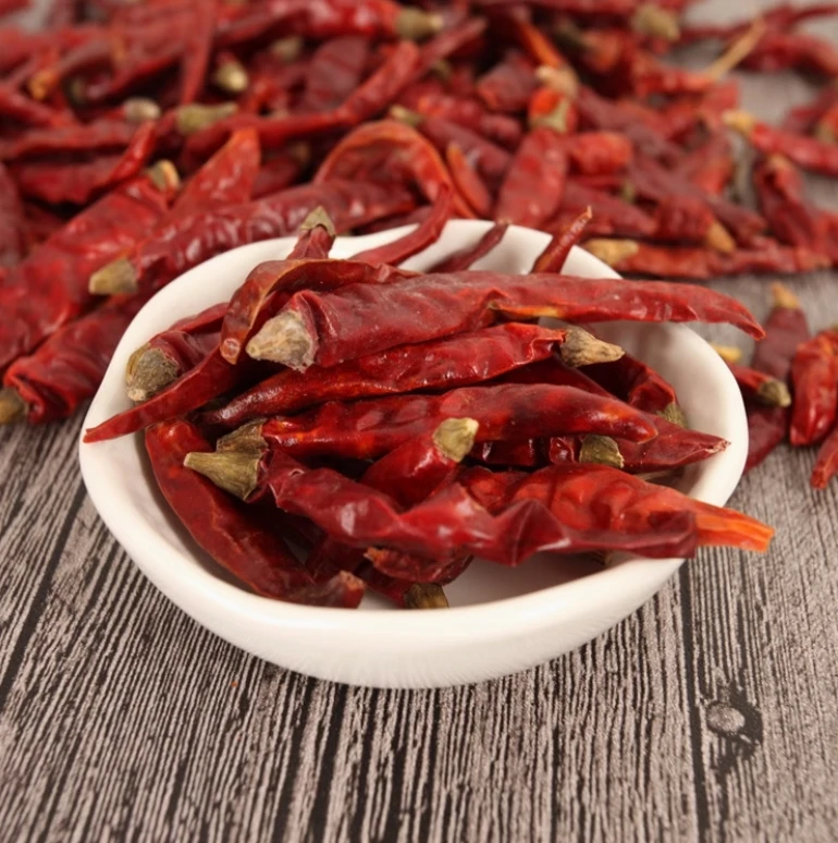 新一代干辣椒微辣特香椒农家小椒精选香辣红朝天椒段