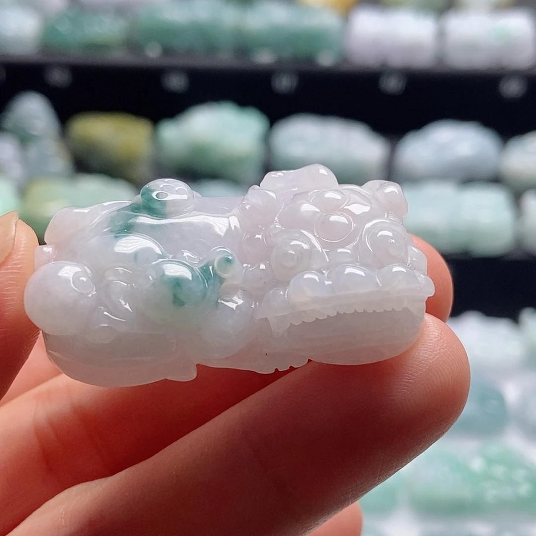 颈饰未镶嵌翡翠翡翠貔貅