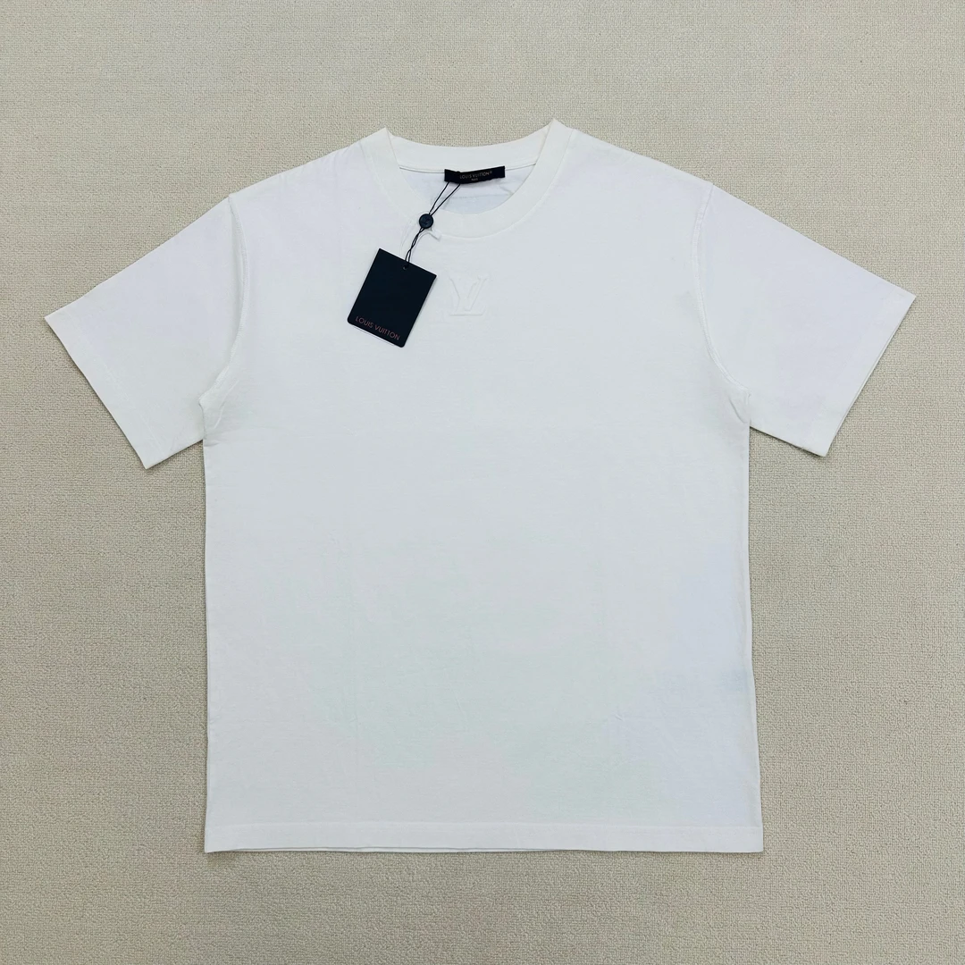 全新未使用 LouisVuitton/路易威登 浮雕logo短袖/M码/WL0760