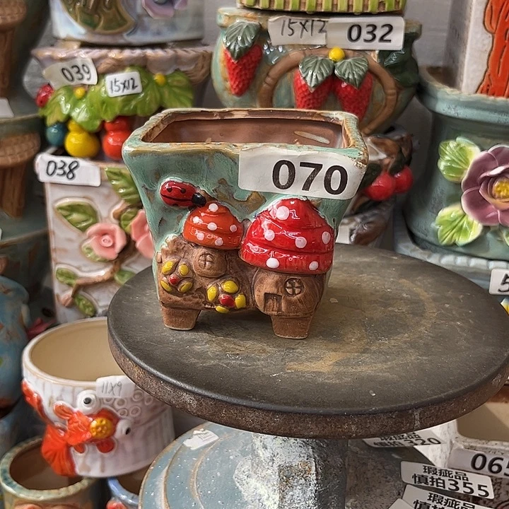 粗陶材质多肉花盆