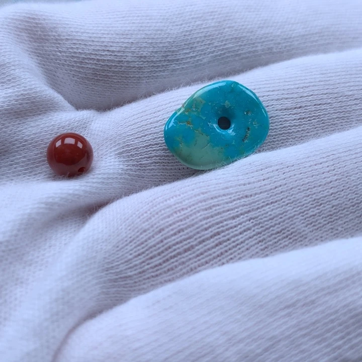 南红玛瑙未镶嵌珠宝奇石