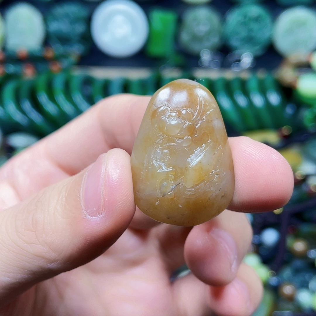 和田玉未镶嵌珠宝奇石