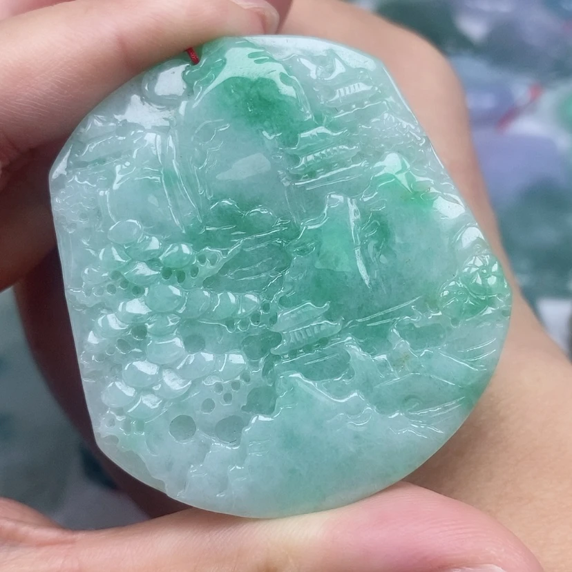 【闪购商品】翡翠未镶嵌颈饰淋*天然翡翠A货山水牌