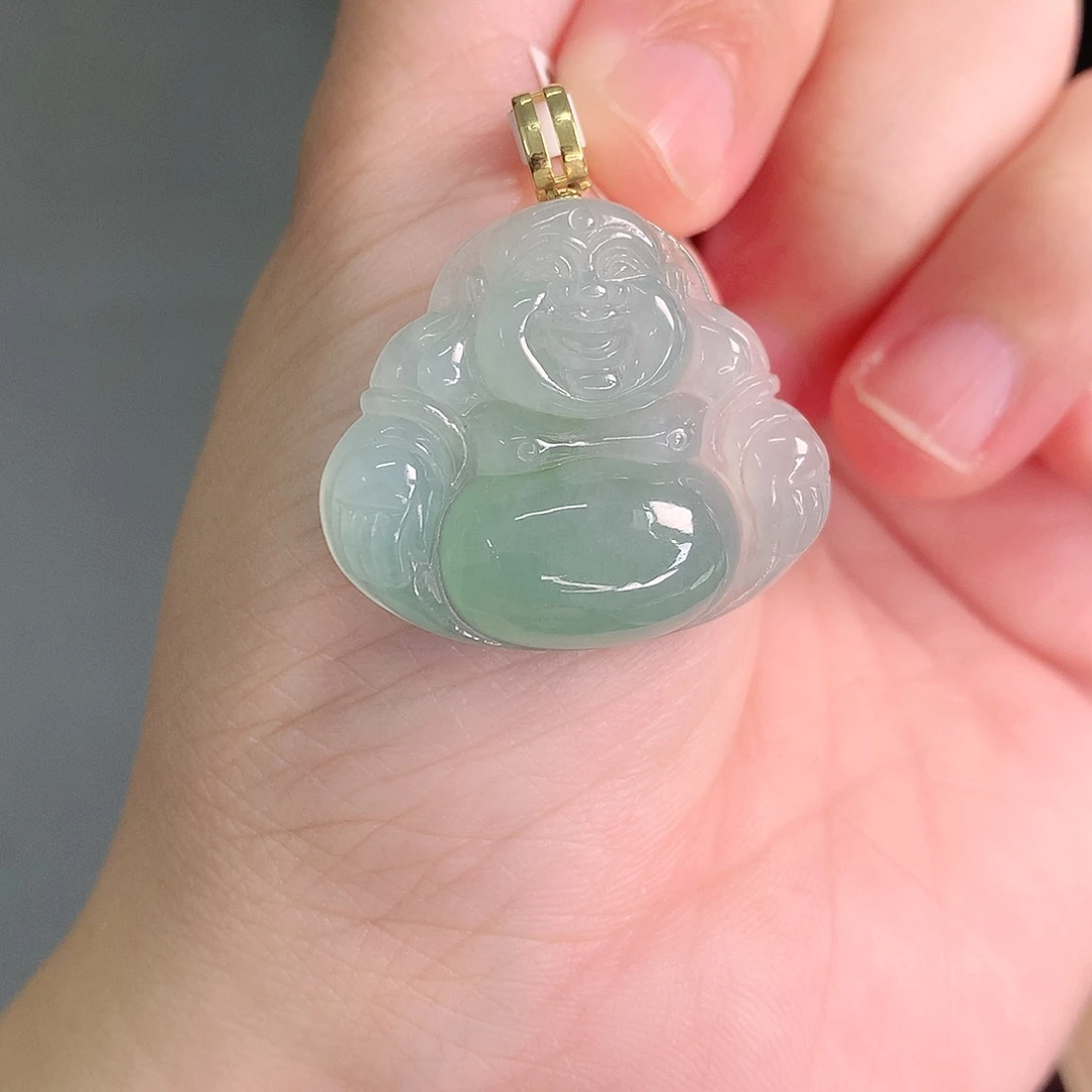 颈饰18K金镶嵌翡翠冰绿佛公25-29-6