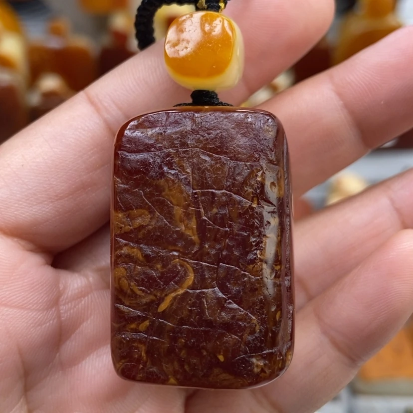 【闪购商品】琥珀颈饰未镶嵌